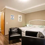 City Hotel