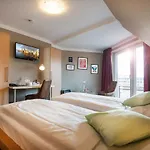 City Hotel 가이렌키르첸
