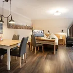 City Hotel 3*