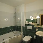 호텔 City Hotel