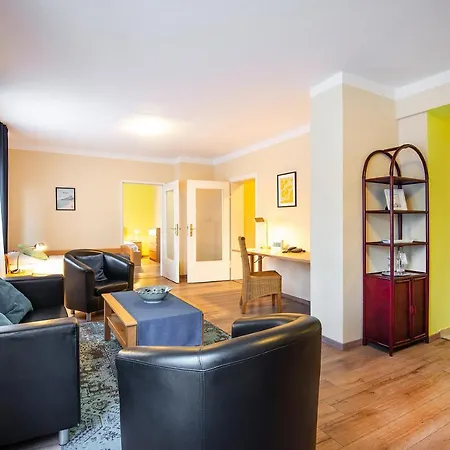 City Hotel 3*