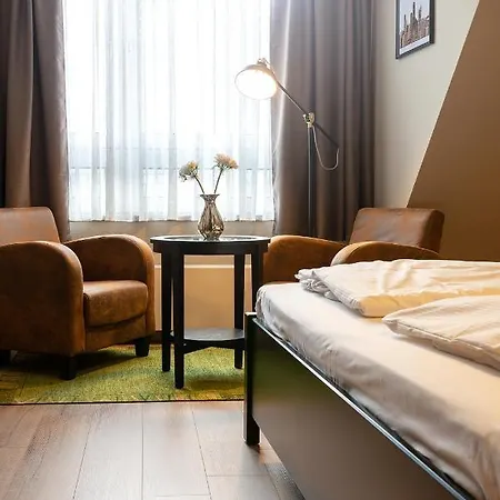 فندق City Hotel 3*