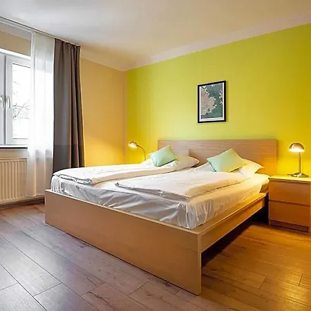 City Hotel 3* غايلنكيرشن